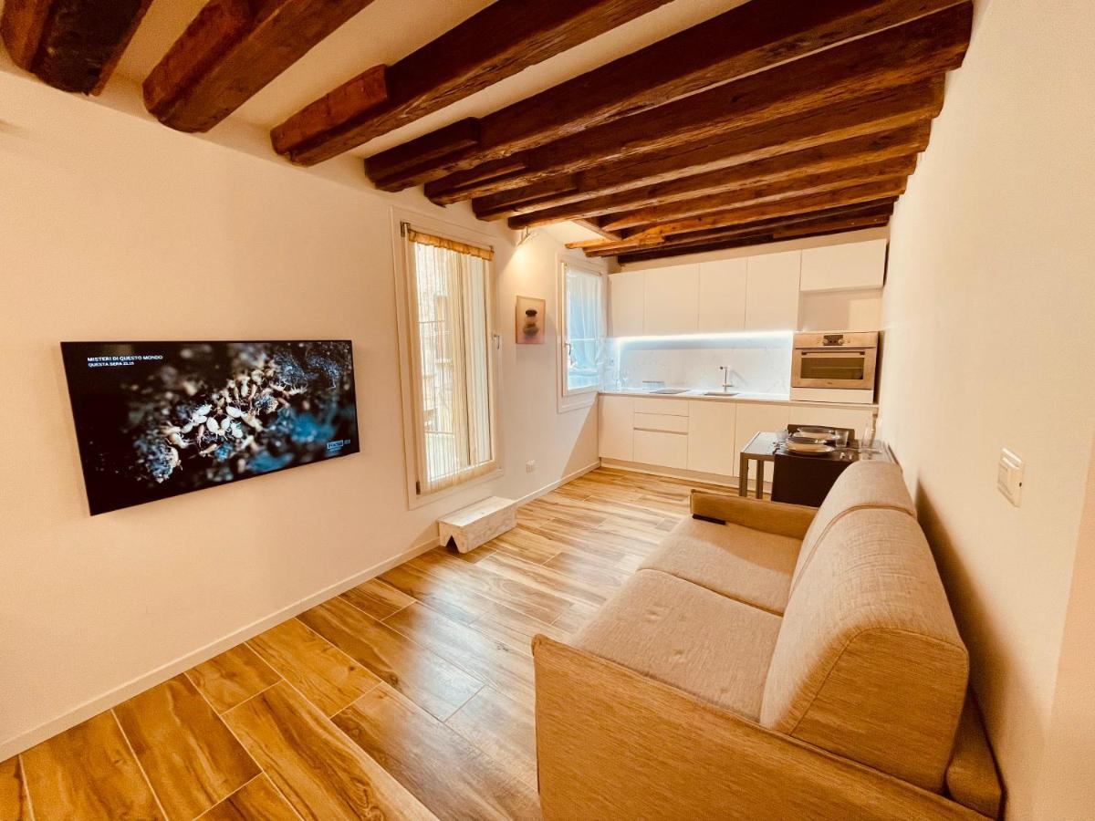 Suite Primo Piano Venesia Bagian luar foto
