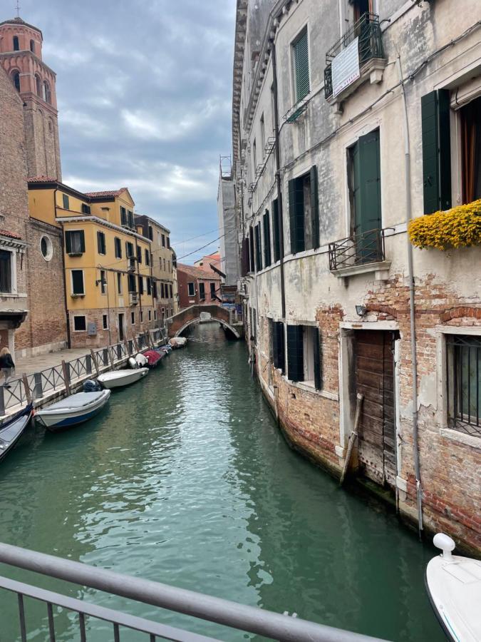 Suite Primo Piano Venesia Bagian luar foto